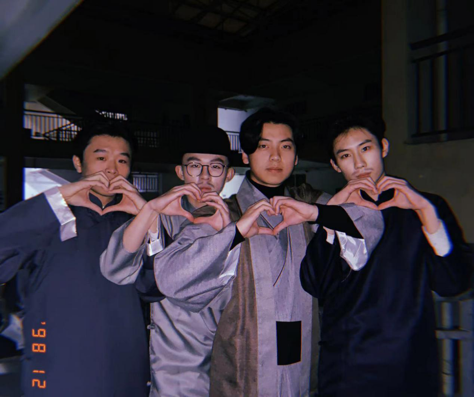 问鼎娱乐