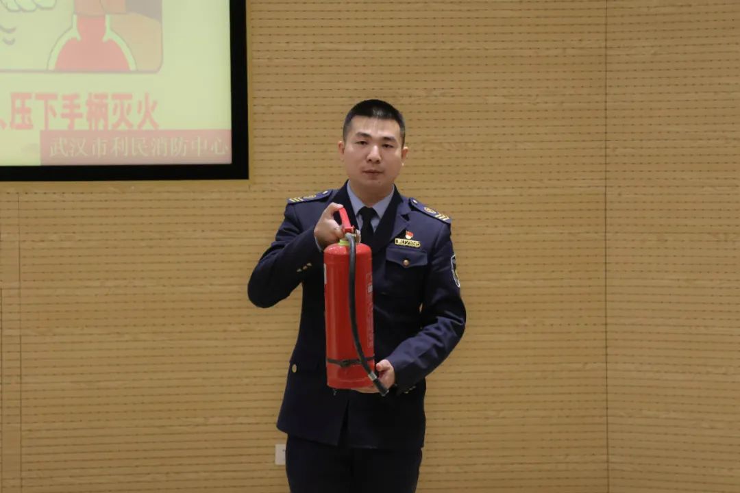 问鼎娱乐