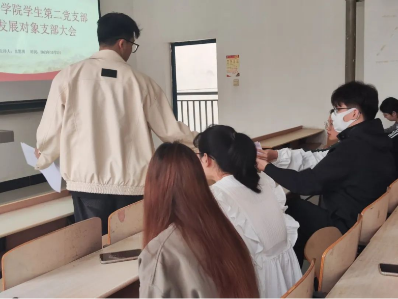 问鼎娱乐