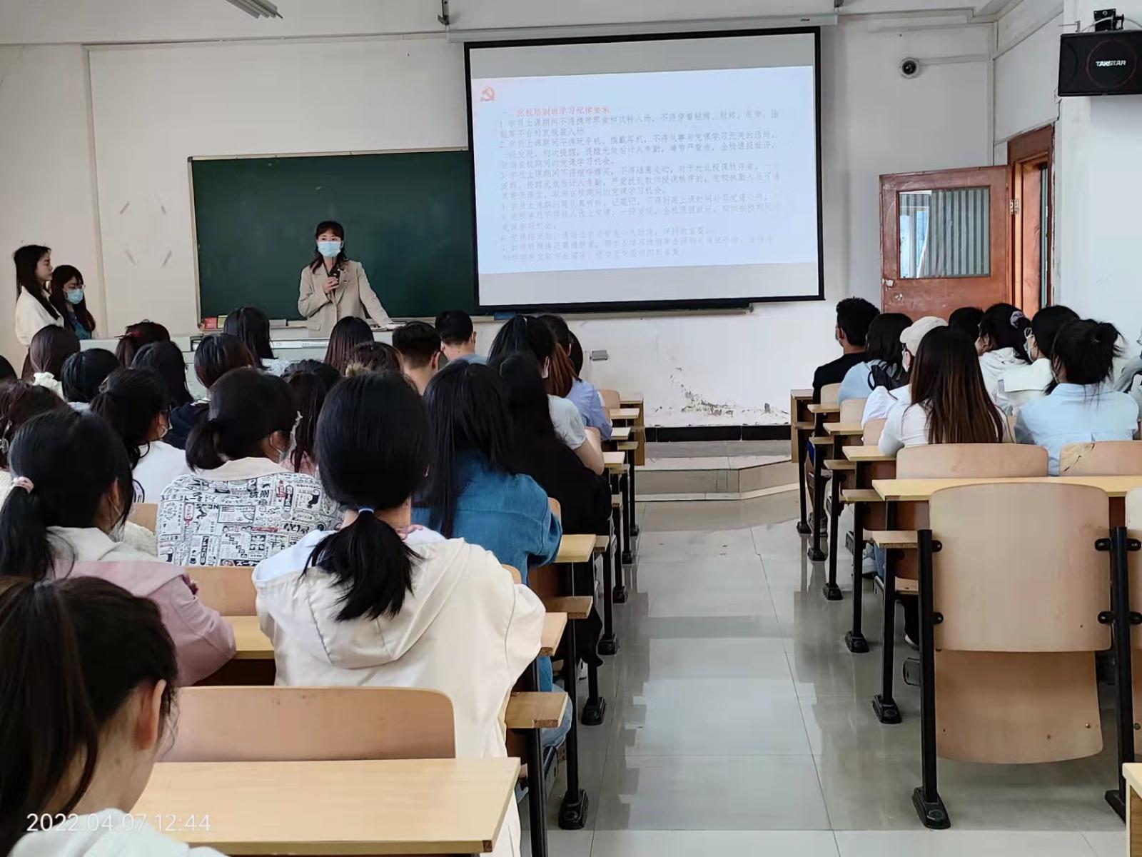 问鼎娱乐