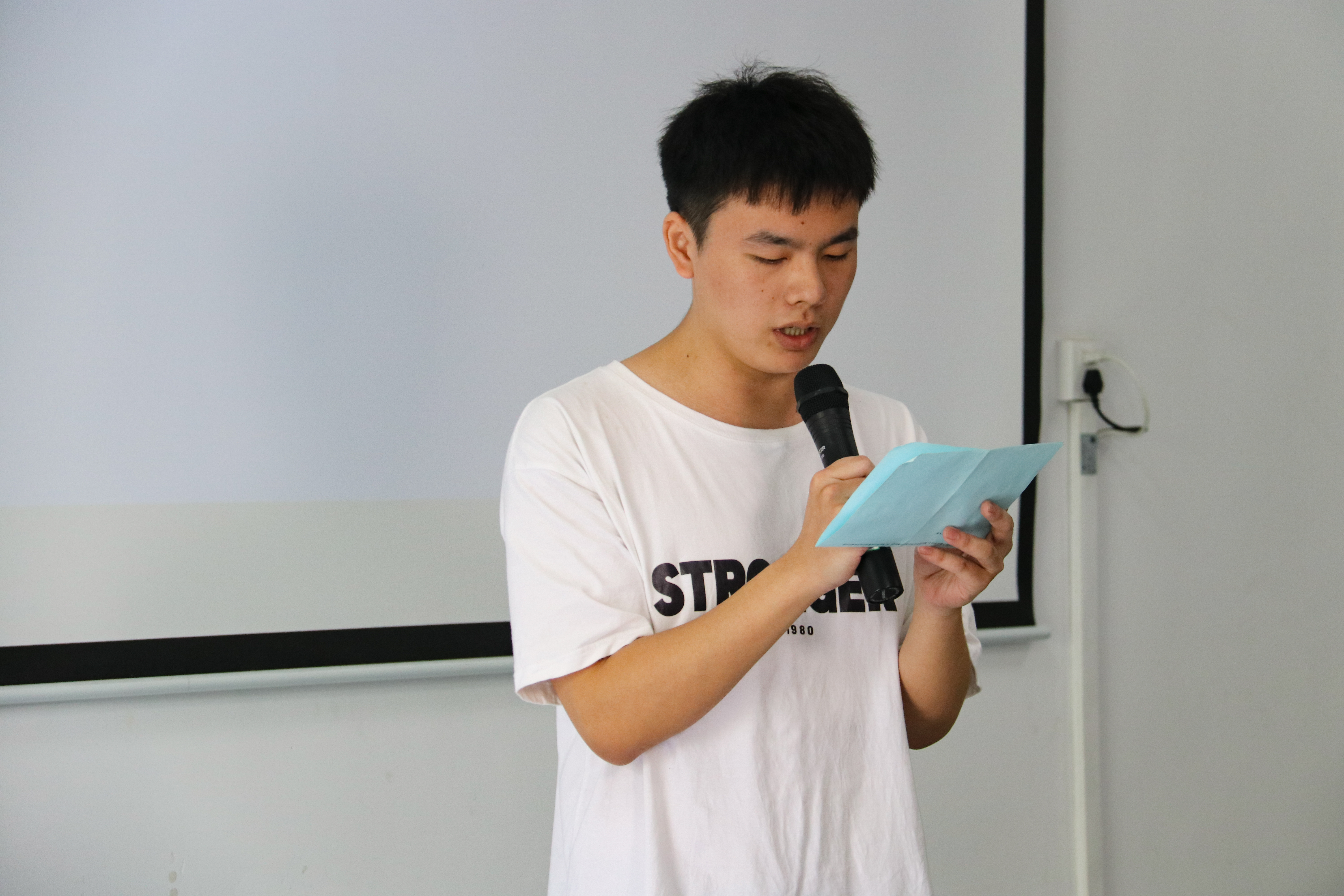 问鼎娱乐