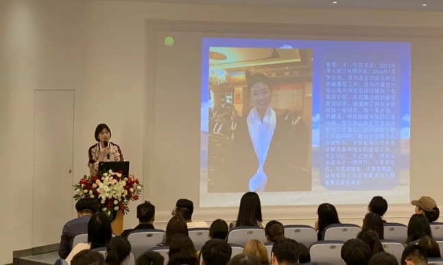 问鼎娱乐