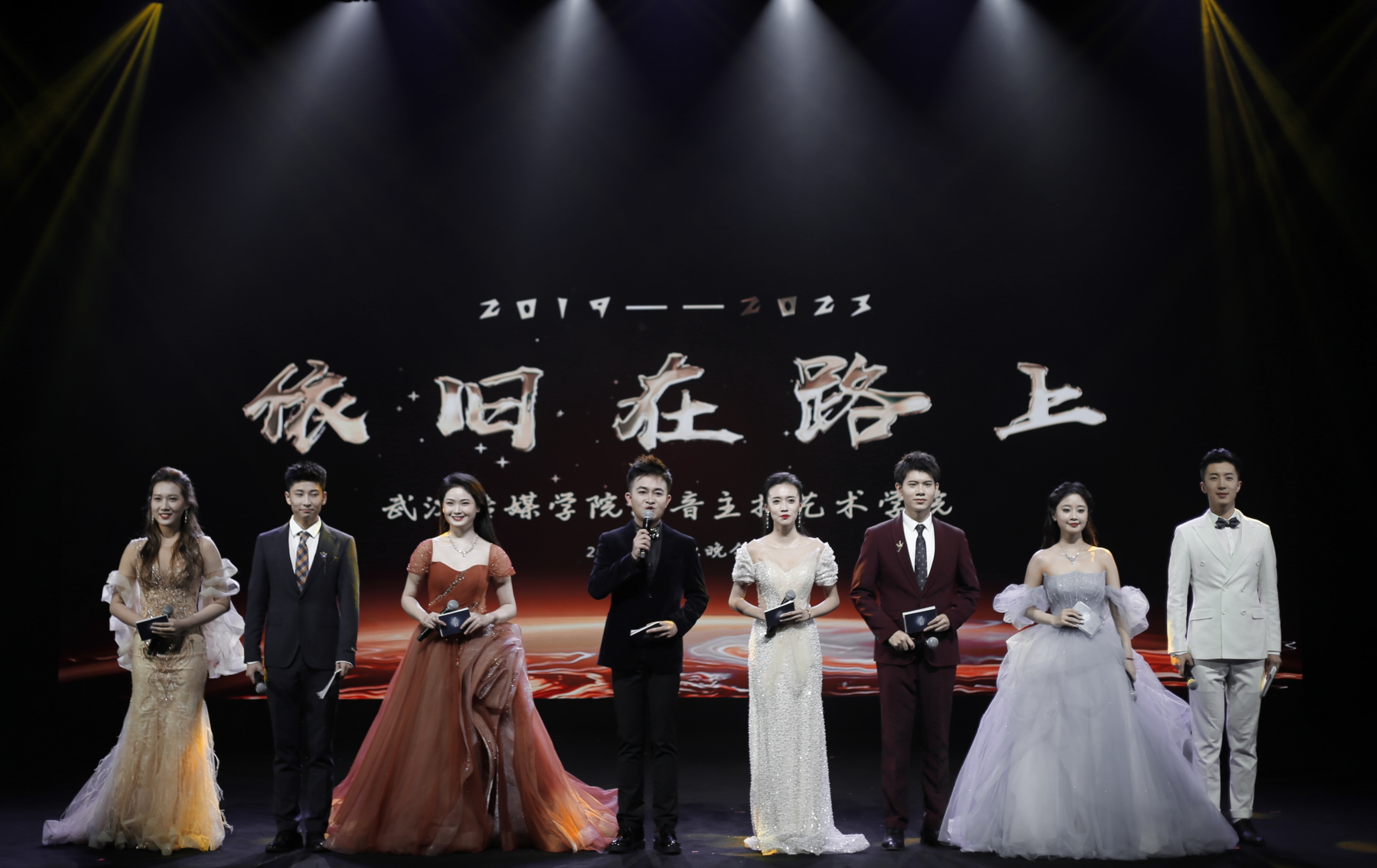 问鼎娱乐
