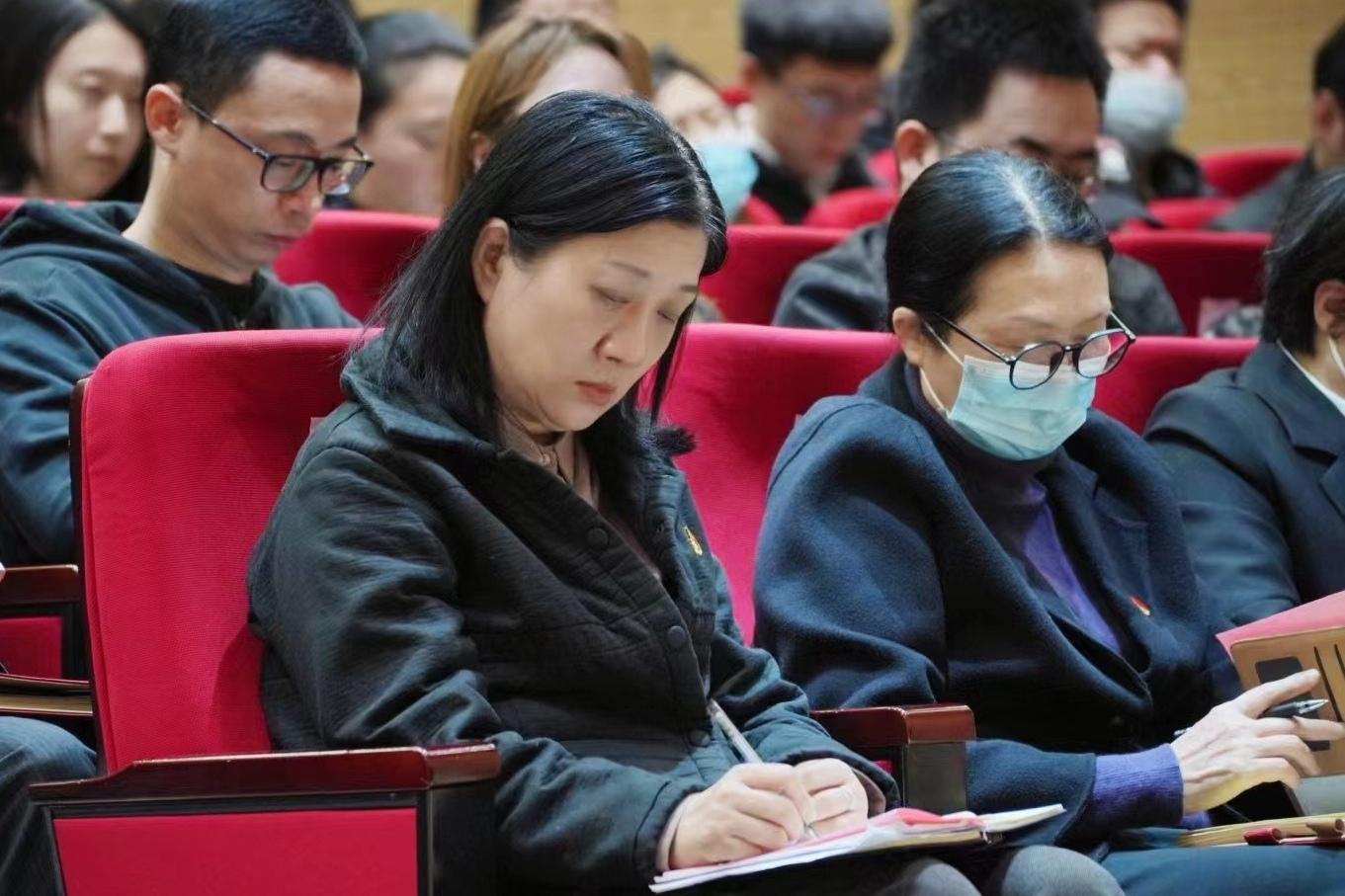 问鼎娱乐