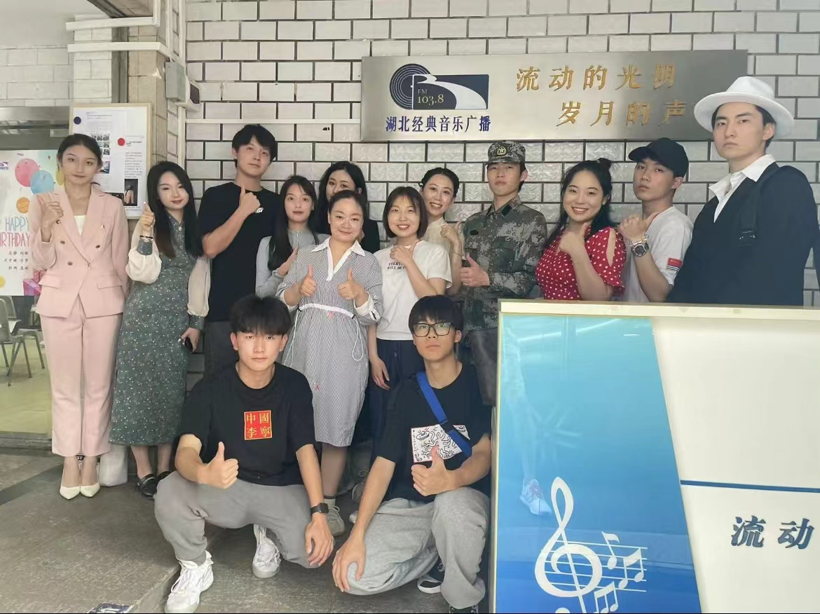 问鼎娱乐