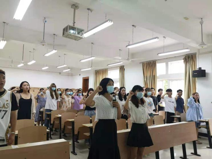 问鼎娱乐