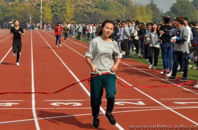 问鼎娱乐