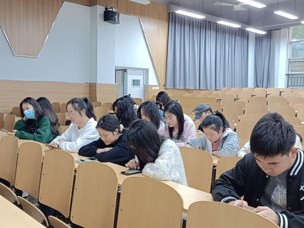 问鼎娱乐