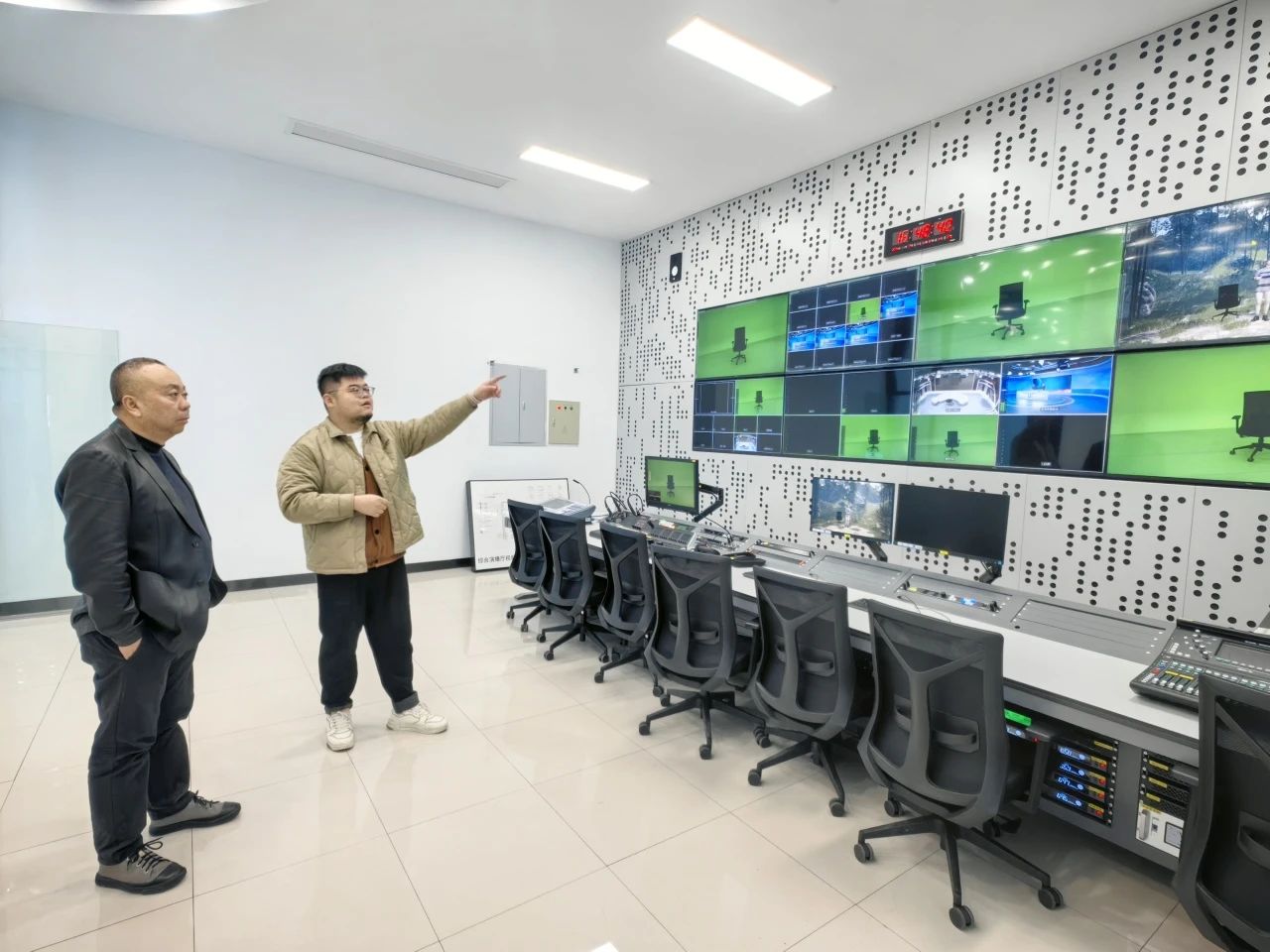 问鼎娱乐