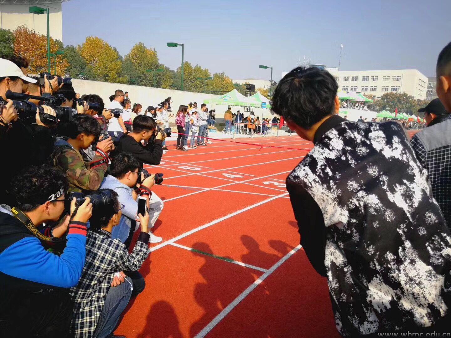 问鼎娱乐